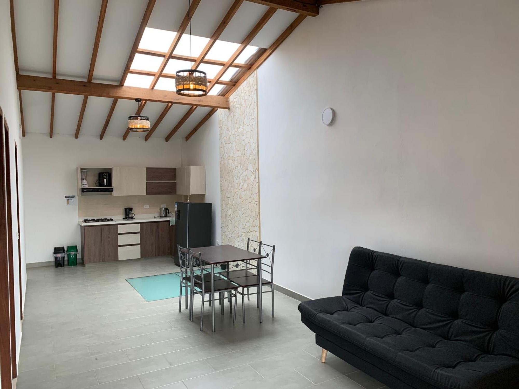 Montesco Apartment คาร์ดิน ห้อง รูปภาพ